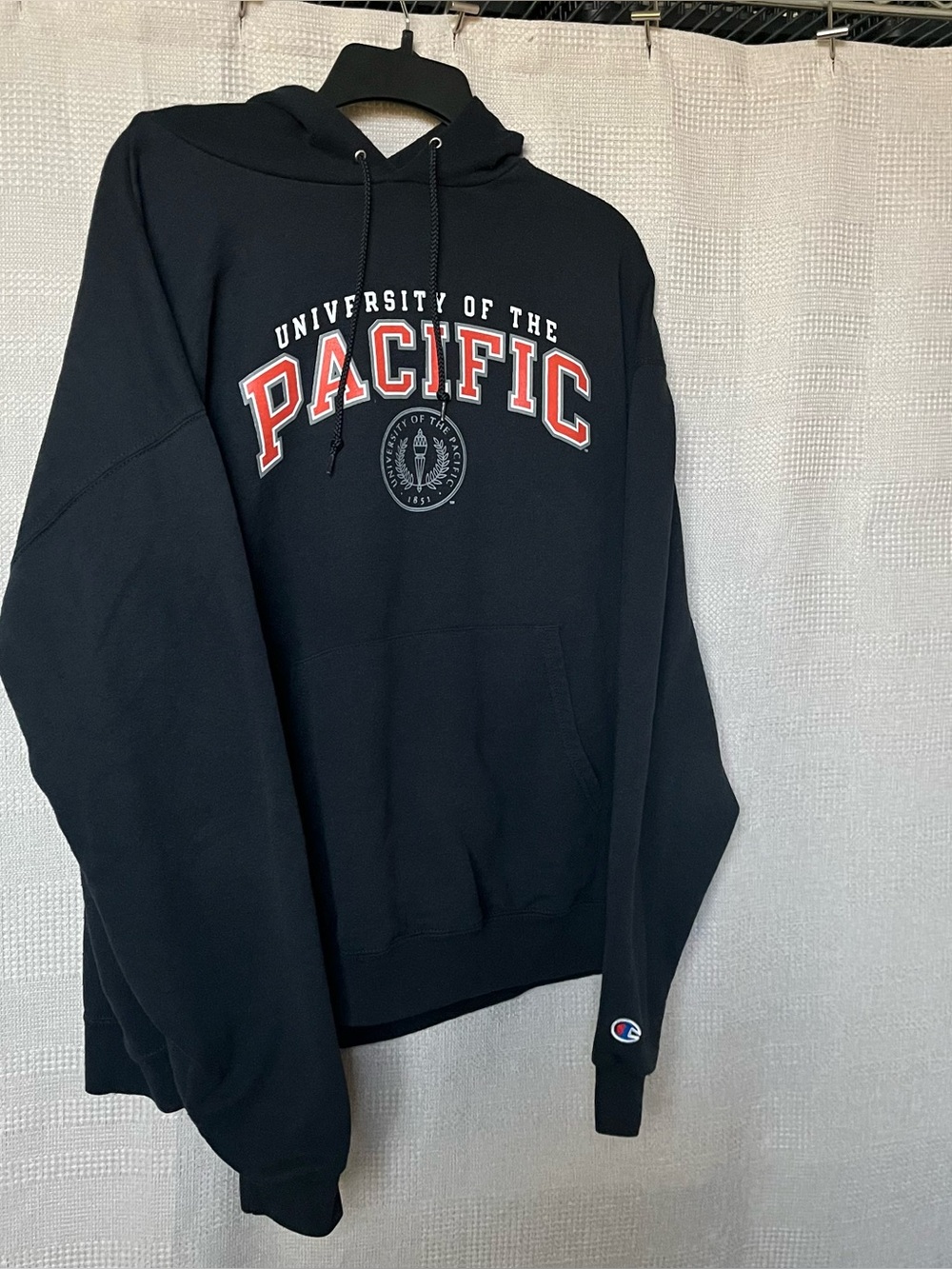 Vintage Champion black University of the Pacific hoodie Size XL #college
